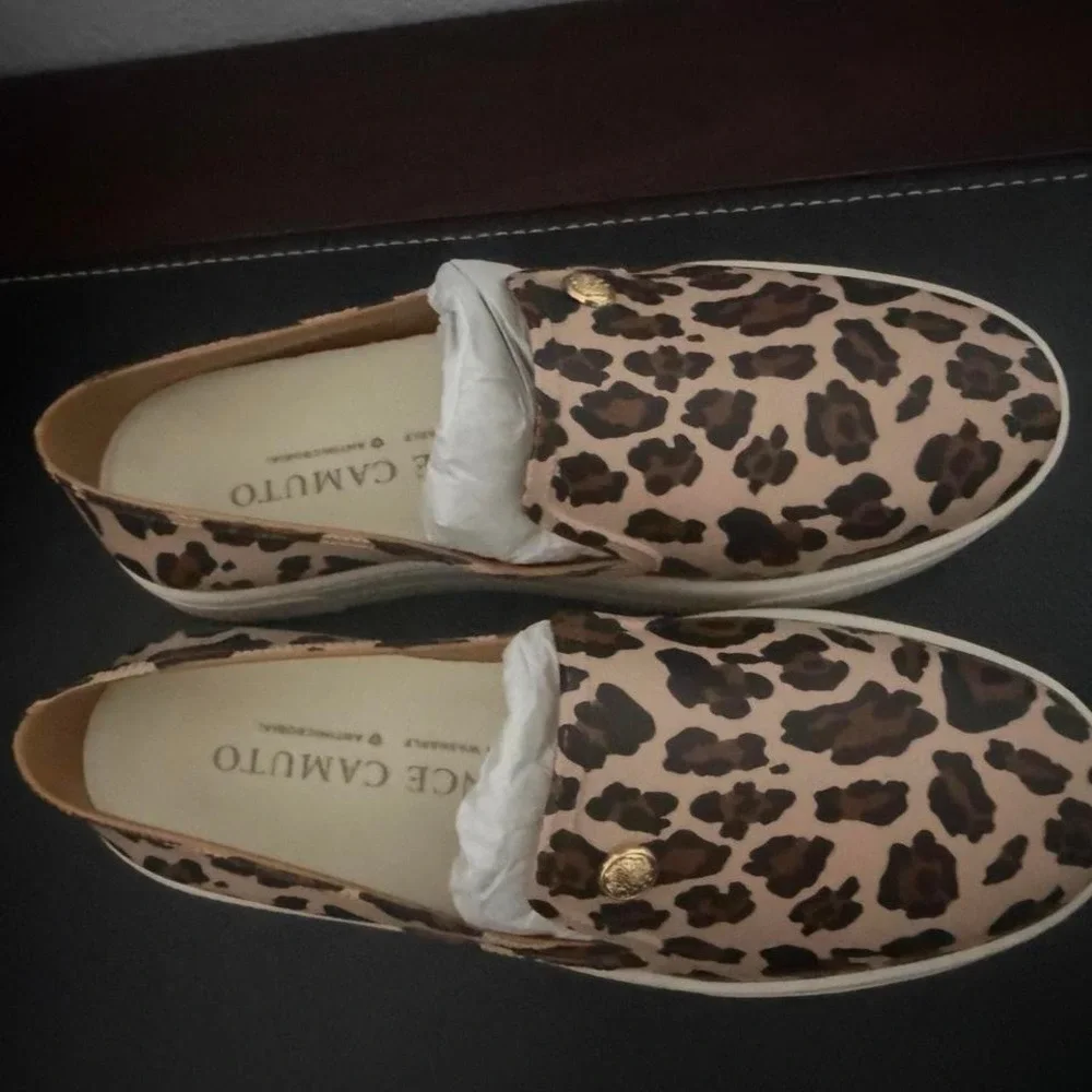 Vince Camuto Leopard print slip on sneakers Size 5.5 #leopardprint‎
